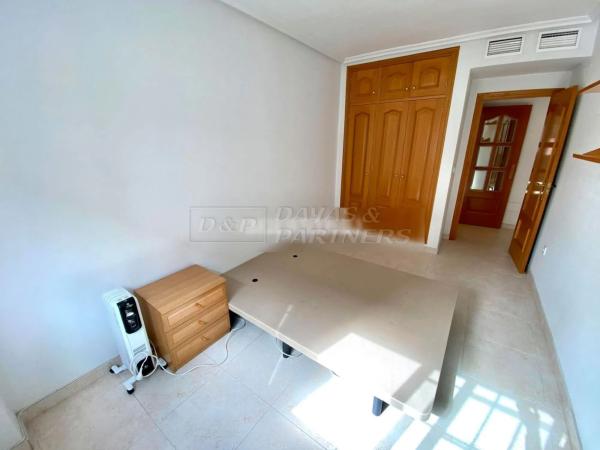 Piso en calle Luis Barcala, 1