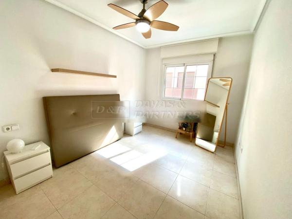 Piso en calle Luis Barcala, 1