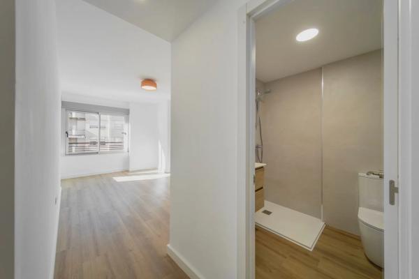 Piso en calle Duque de Tamames, 28