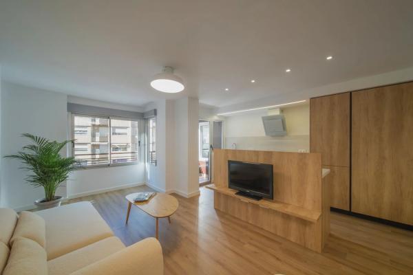 Piso en calle Duque de Tamames, 28