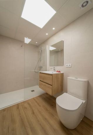 Piso en calle Duque de Tamames, 28