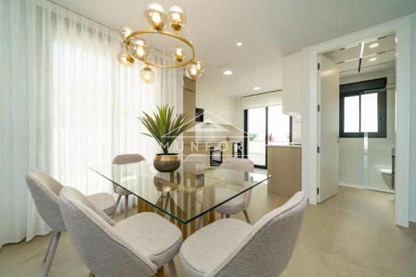 Chalet en Barrio Campoamor