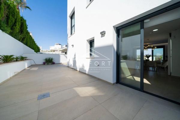Chalet en Barrio Campoamor
