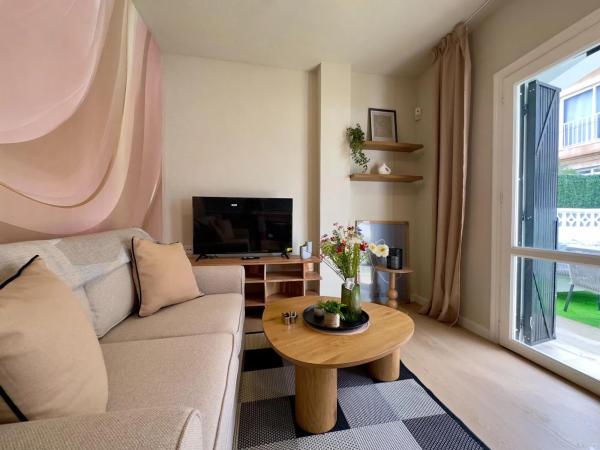 Piso en calle Isla Cabrera, 7