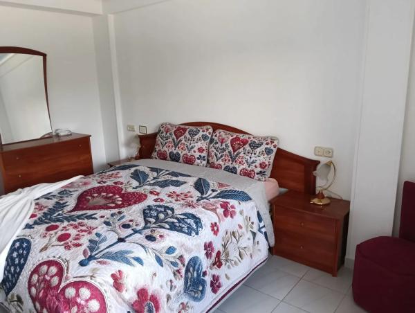 Piso en calle Violetas, 2