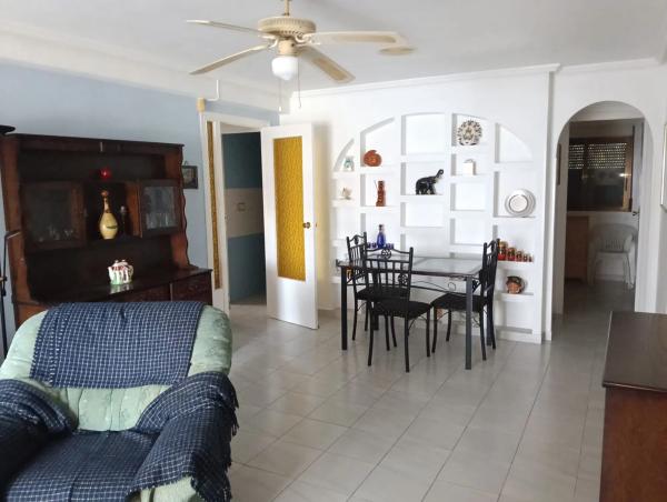 Piso en calle Violetas, 2