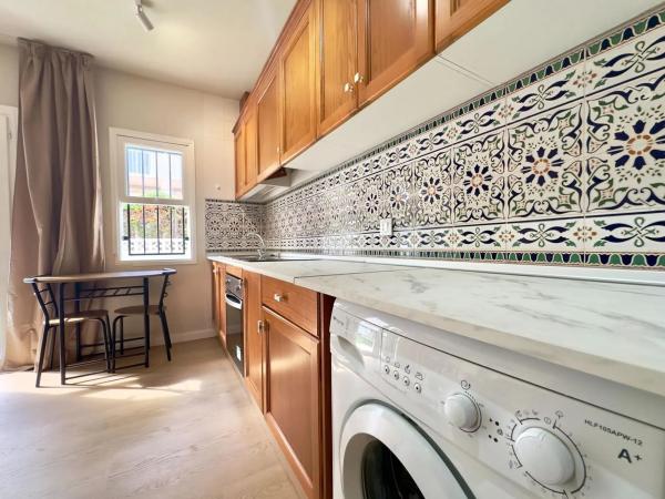 Piso en calle Isla Cabrera, 7