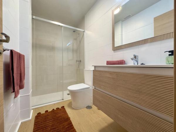 Piso en calle Isla Cabrera, 7