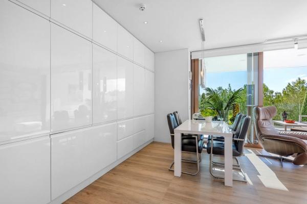 Piso en avenida de las Colinas