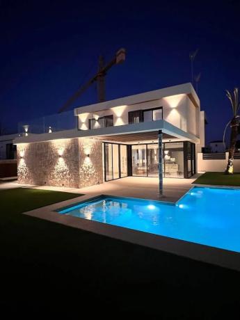 Chalet en Barrio Lomas de Cabo Roig-Los Dolses