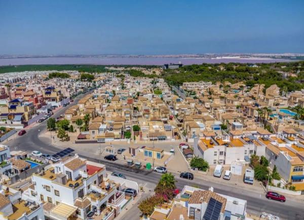 Piso en calle Lagunas de Ruidera