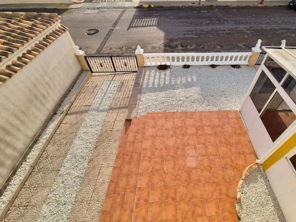 Chalet adosado en calle Trepadora s/n