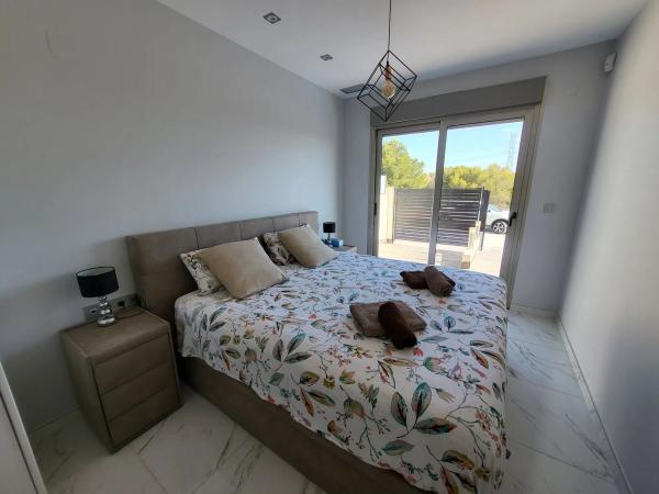 Casa independiente en calle Miño s/n