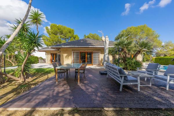 Chalet en Barrio Villamartín-Las Filipinas