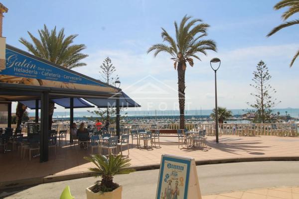 Chalet en Zona Pueblo