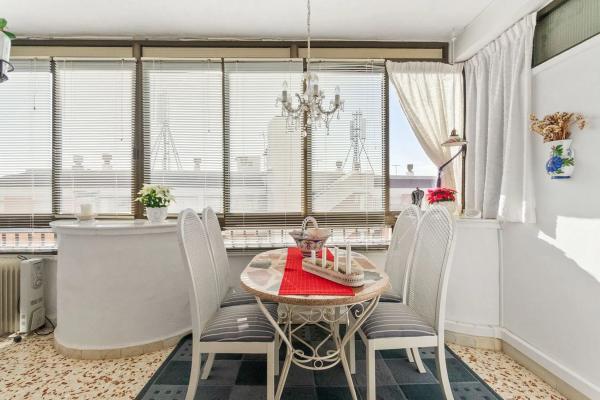 Piso en Edif.playa, 24