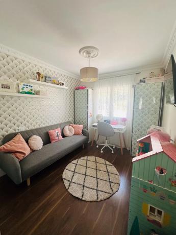 Casa independiente en calle Mimosa