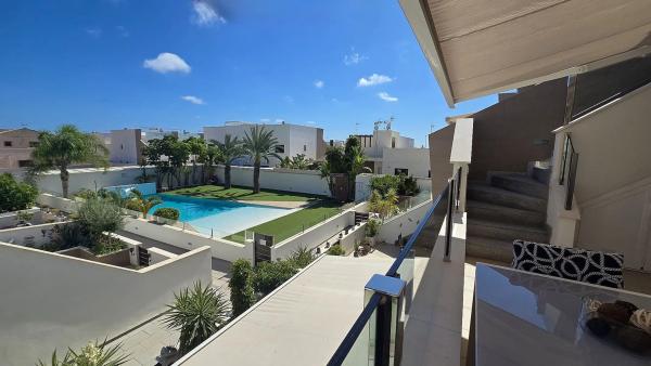 Ático en calle Siglo XXI, 46 -50