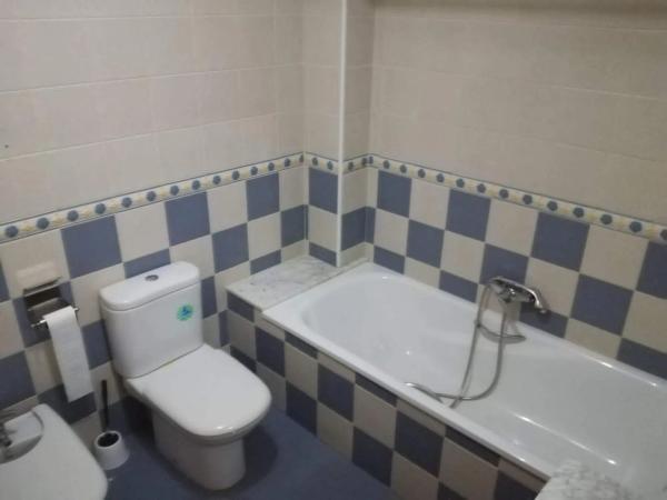 Chalet pareado en C/La música, 1