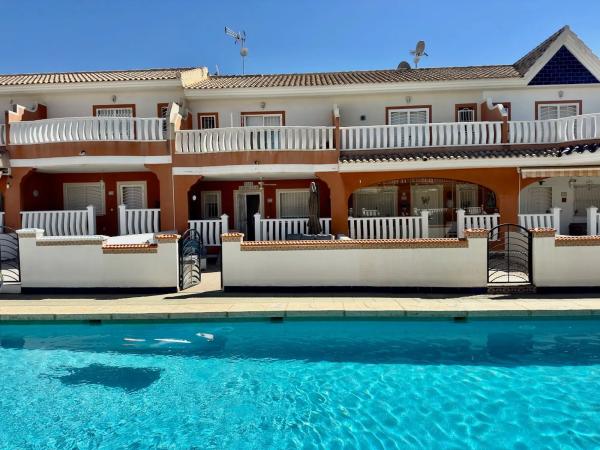 Chalet adosado en calle Guadalajara s/n