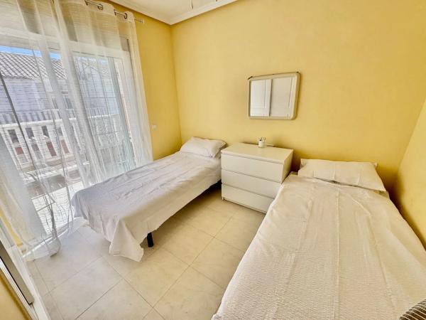 Chalet adosado en calle Guadalajara s/n