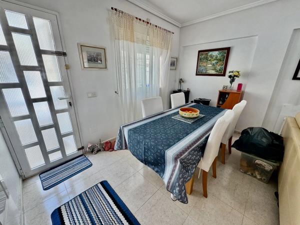 Chalet adosado en Conj. Altair Calle Tarragona s/n