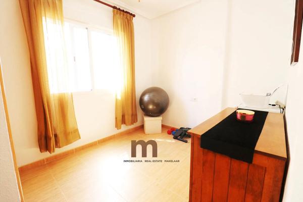 Chalet adosado en calle Sorolla