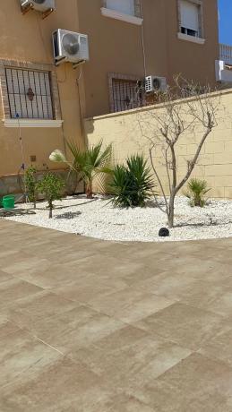 Chalet pareado en calle Tarancon, 6