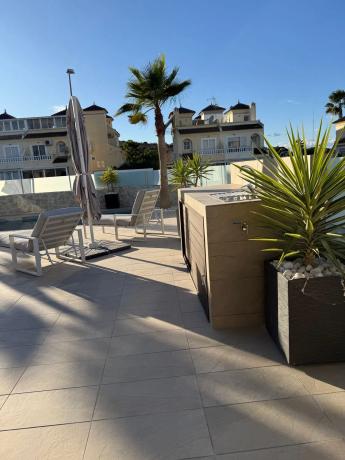 Casa independiente en avenida del Recorral