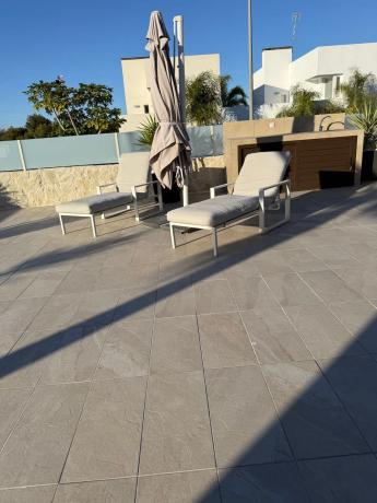 Casa independiente en avenida del Recorral