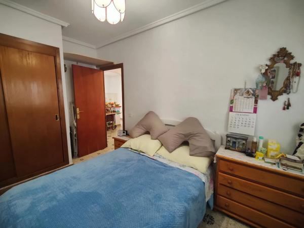 Chalet pareado en plaza de Las Costas