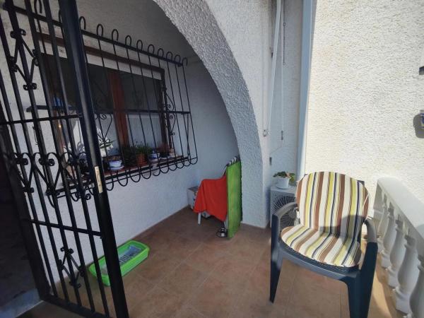 Chalet pareado en plaza de Las Costas