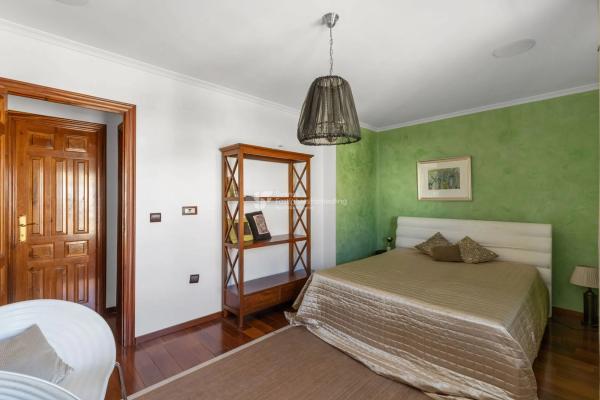 Piso en calle 23 Agosto, 9