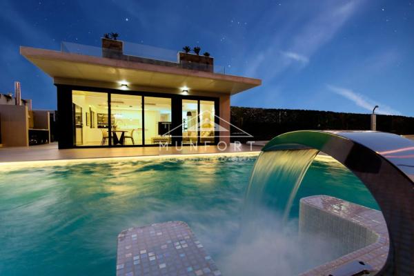 Chalet en San Miguel de Salinas