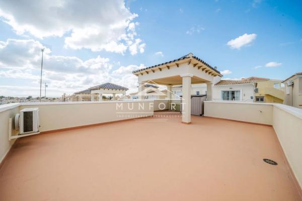 Chalet en San Miguel de Salinas