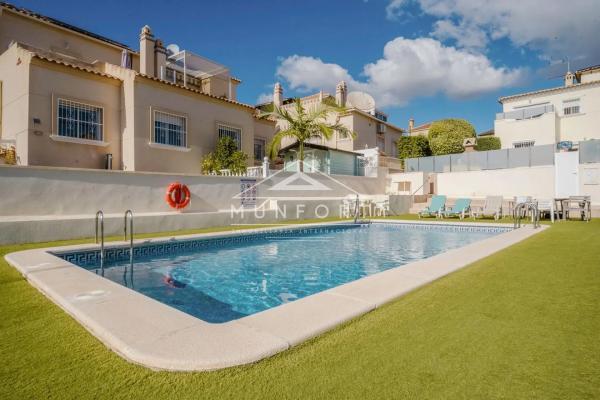 Chalet en San Miguel de Salinas