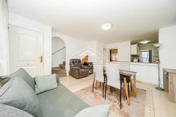 Chalet en San Miguel de Salinas