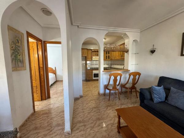 Casa independiente en calle Filipinas, 8