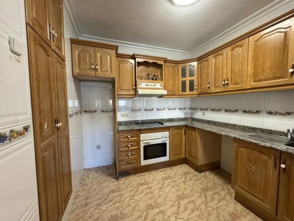 Casa independiente en calle Filipinas, 8