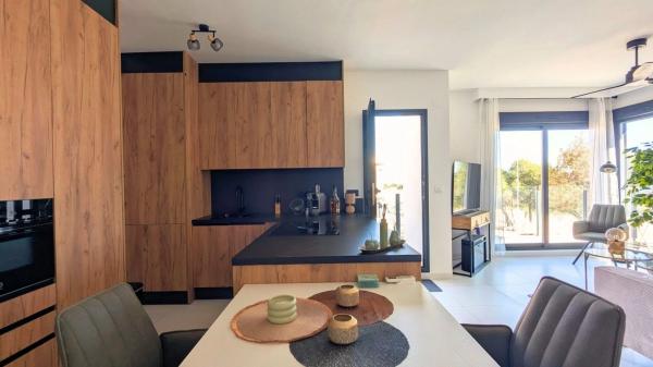 Piso en calle Rafael Narbona