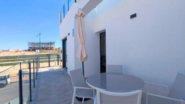 Piso en calle Rafael Narbona