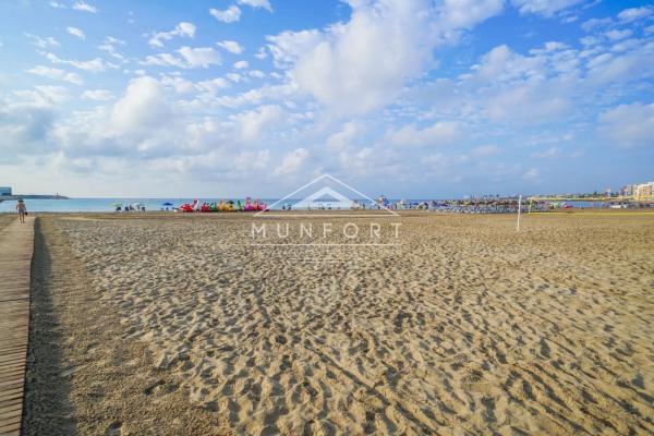 Piso en Barrio Centro - Muelle Pesquero