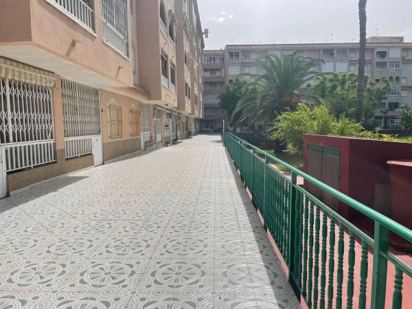 Piso en CL Villa Madrid