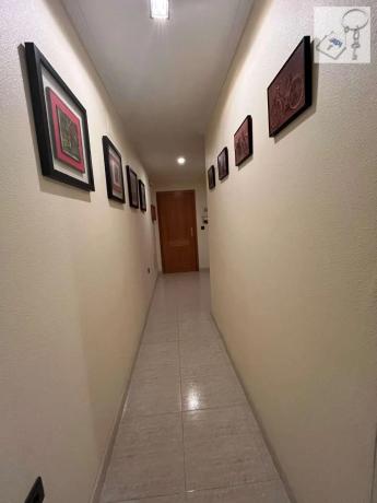 Piso en calle Campoamor, 50