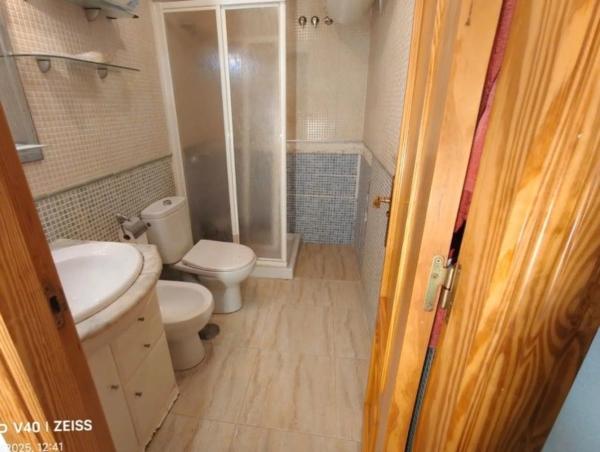 Piso en calle San Miguel de Salinas, 21