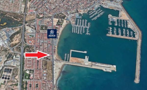 Piso en calle San Miguel de Salinas, 21