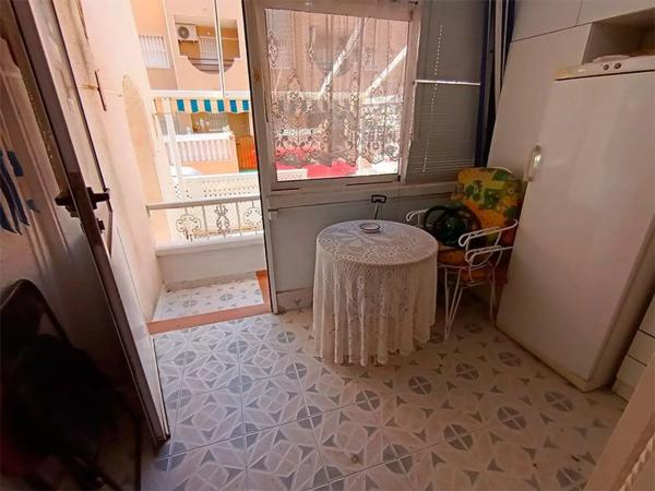 Piso en calle Adriano s/n