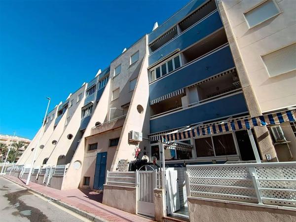 Piso en calle Adriano s/n