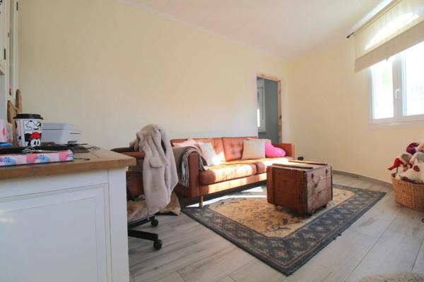 Casa independiente en calle Weber