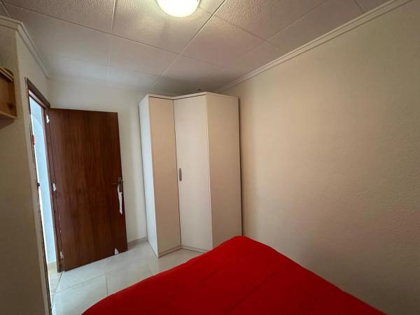 Chalet adosado en avenida Adradas